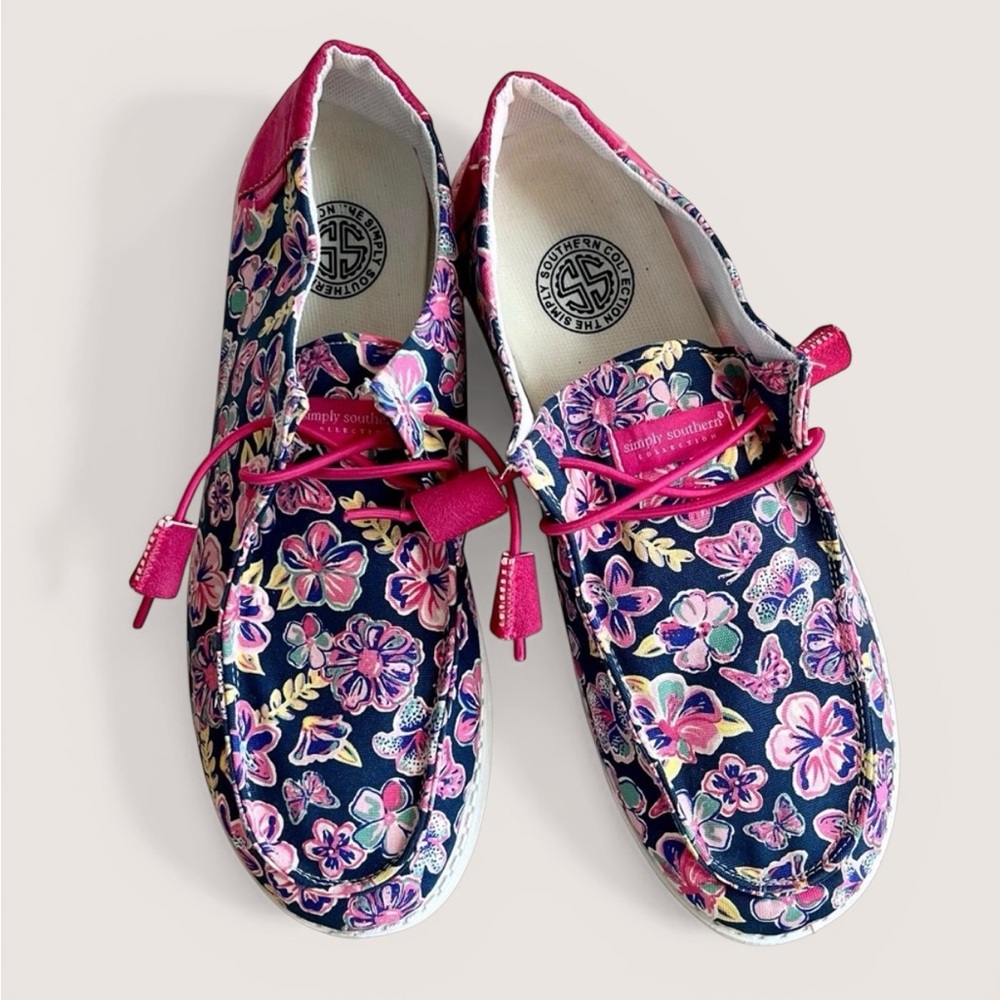 Simply Southern Navy Floral Slip-On Shoes with Pink Trim - Picture 2 of 16